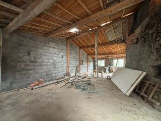 House in Rúa coutado 10. Oportunidad como vivienda o almacén