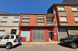 Casa  Rúa marco de avellaneira 4. Vivienda de 202 m² con amplio garaje, patio y desván en o barco