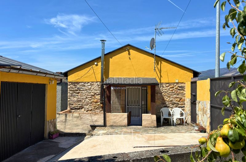 Foto 0fcae57f-6746-4655-9163-5e5233d79e76. Masia a rúa san roque 58 a Rúa (A)