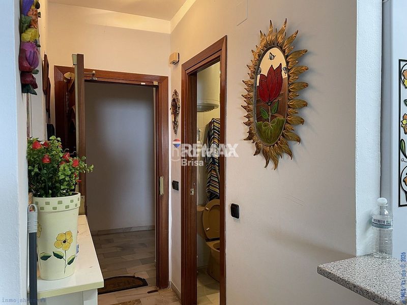 Foto 20e3ab8f-dca1-4312-a653-85accb15ae97. Apartamento en Torrox pueblo Torrox