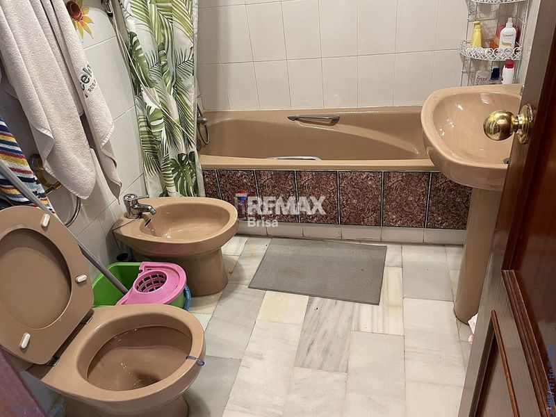 Foto eb7f4e68-d574-43ec-8b91-eedabd99f184. Apartamento en Torrox pueblo Torrox