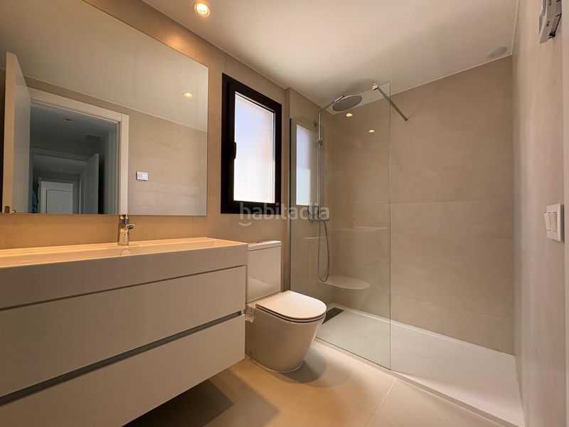 Foto 197cb205-5d60-48fa-bcc1-c7dc75ad0ef7. Pis a calle calle ebro 3 a Lo Cea Rincón de la Victoria