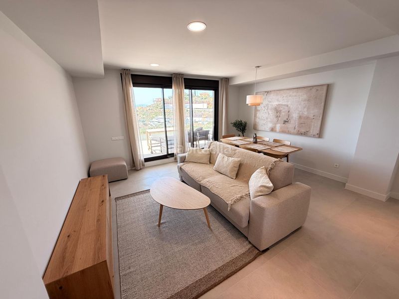 Foto c8967e50-5cbb-452d-b26c-636710e229d4. Pis a calle calle ebro 3 a Lo Cea Rincón de la Victoria