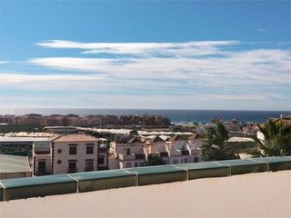 Rent Penthouse in Urbanización Santa Rosa. Atico en torrox  cortijo amaya