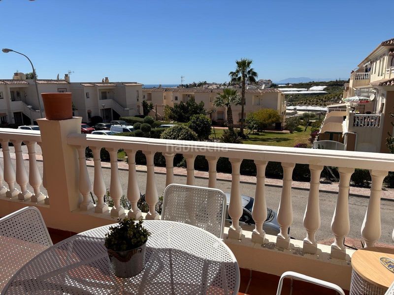 Foto 164c7bcc-7d76-4016-b293-edc685e3156b. Lloguer apartament amb piscina a Torrox park Torrox
