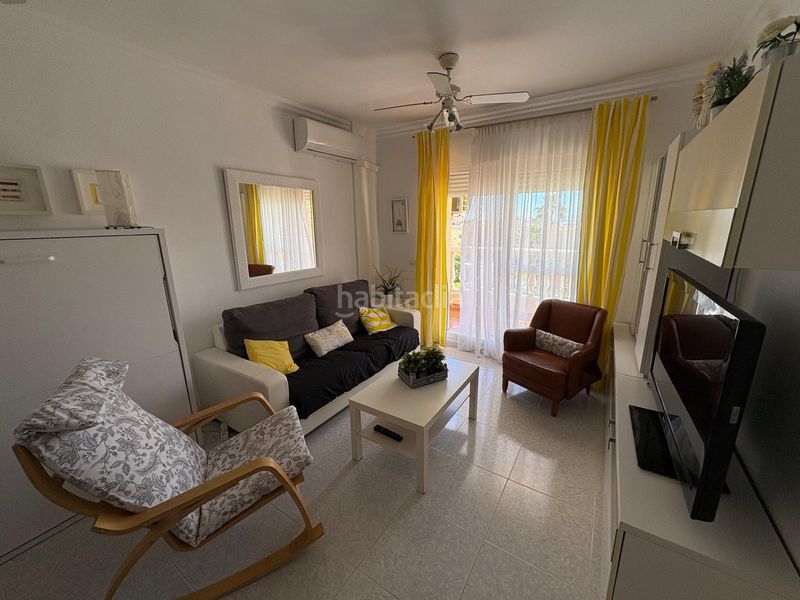 Foto f6c7bed5-7617-4778-b3bc-b8e604b5e5d5. Lloguer apartament amb piscina a Torrox park Torrox