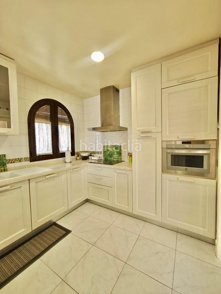 Foto 8f90a7e1-32f4-46ab-9c2f-2bf19f01f88e. Àtic amb aparcament piscina a El Tomillar Torre del Mar