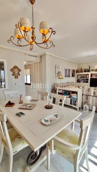 Foto b3646874-b4bd-4bdc-9e73-ff75e829dd00. Àtic amb aparcament piscina a El Tomillar Torre del Mar