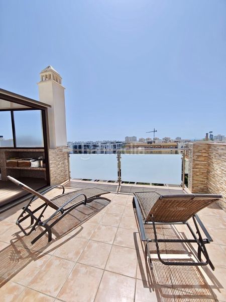 Foto b9378674-e6e2-47f9-b94b-9202d86ea633. Àtic amb aparcament piscina a El Tomillar Torre del Mar