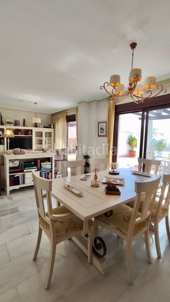 Foto feaf22a7-c223-4da1-984d-124721dfdbf6. Àtic amb aparcament piscina a El Tomillar Torre del Mar