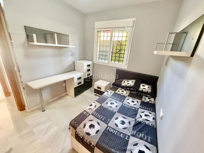 Foto 0954daab-4c9f-4f4b-9c24-bb9c9bee7ee6. Pis amb aparcament piscina a Caleta de Velez