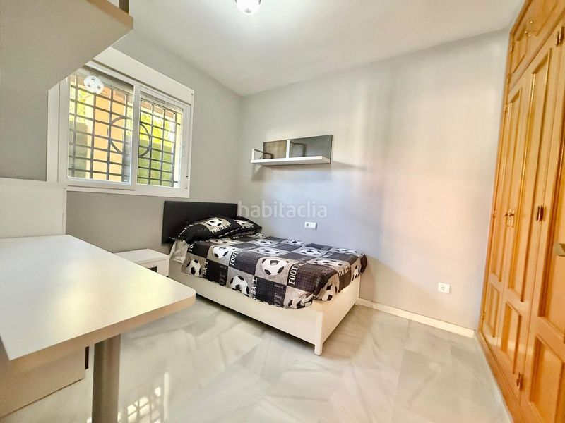 Foto 546cd033-10b1-448d-9a7e-1c05b92e2f1e. Pis amb aparcament piscina a Caleta de Velez