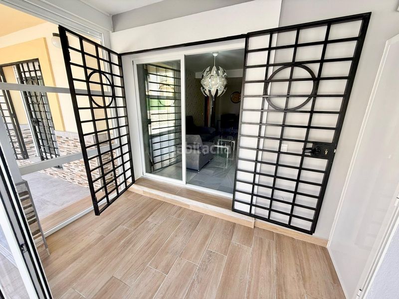 Foto a246b116-e077-4e45-a35a-d6d60ad6b74a. Pis amb aparcament piscina a Caleta de Velez