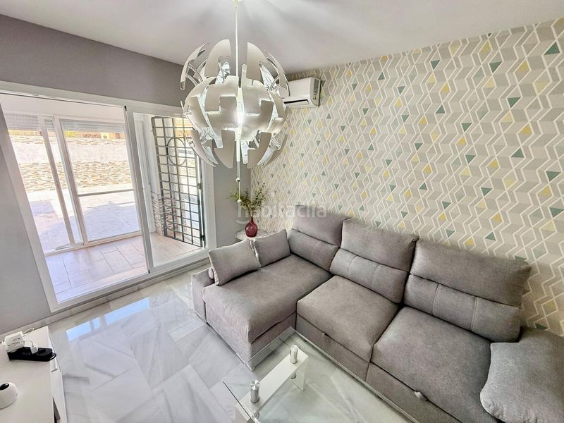 Foto a8d42034-1a1e-4cac-ac99-52232f1fa9f0. Pis amb aparcament piscina a Caleta de Velez