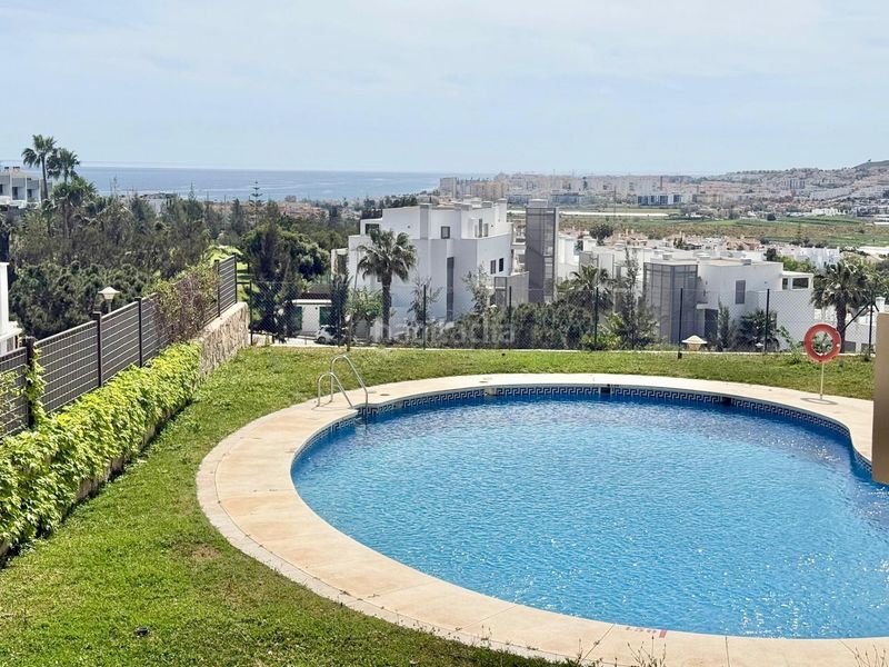 Foto ee8eb961-2f21-4d6e-9c8f-ed2a7a1cfbf6. Pis amb aparcament piscina a Caleta de Velez