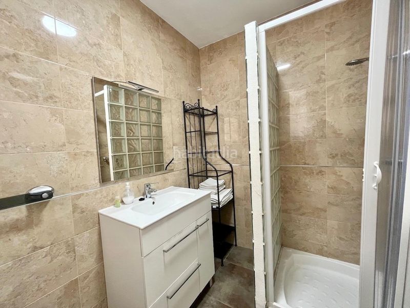 Foto 130516f2-a050-45a4-bd73-228473f5d15a. Casa adossada a Centro Torre del Mar