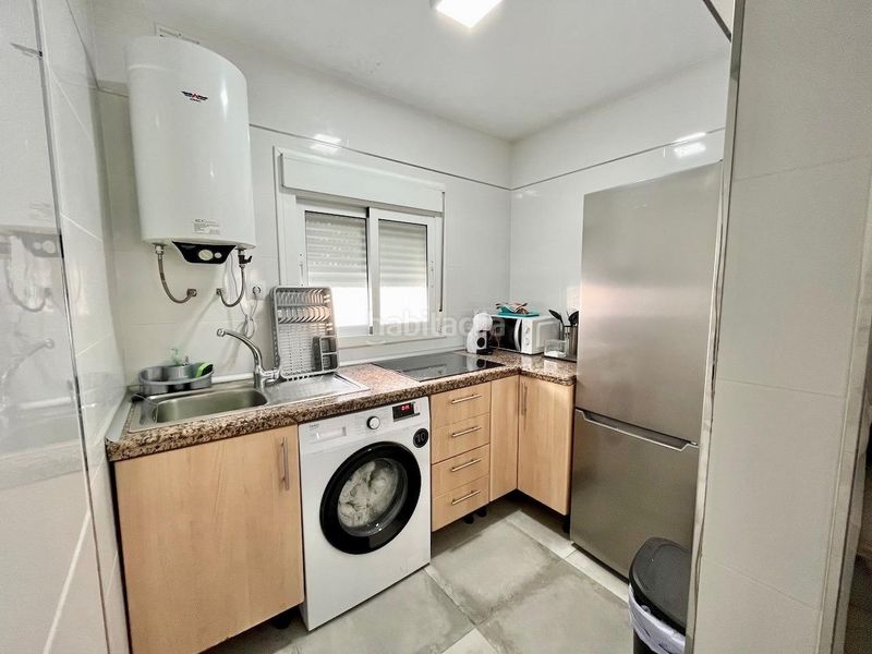 Foto dee0e0de-c22f-44dd-b319-3ce917b3d92f. Casa adossada a Centro Torre del Mar