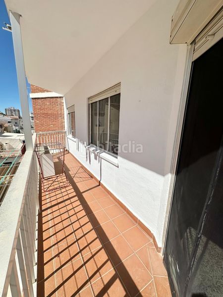 Foto 1d1dd366-71c9-4d60-b0ec-1952302beb2b. Pis a Paseo Marítimo de Levante Torre del Mar