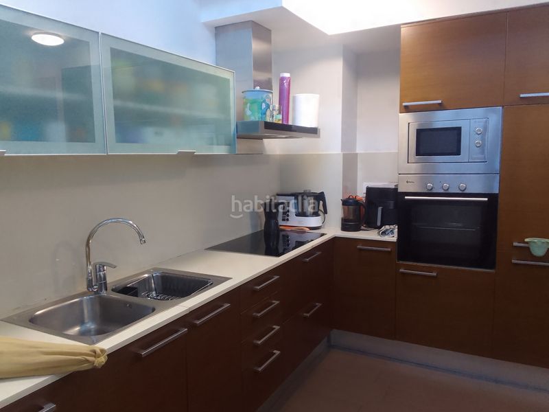 Foto 8181dd20-d2f6-4c30-961a-292b98fc199d. Duplex in Bufalà Badalona