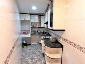 Chalet  Carrer de miquel del prat. Se vende luminosa casa adosada en la salud, badalona.