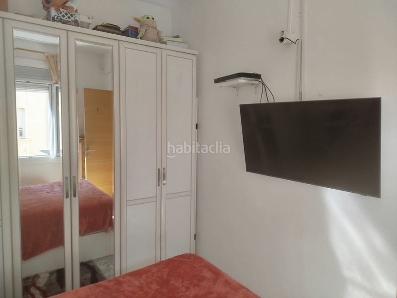 Foto a51f3bae-5547-4f80-ba6c-2e48ba111da1. Casa a Sant Crist Badalona