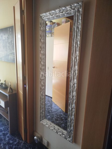 Foto d62b382d-c2e5-4e4b-a9ec-5f348f56aaff. Casa a Sant Crist Badalona
