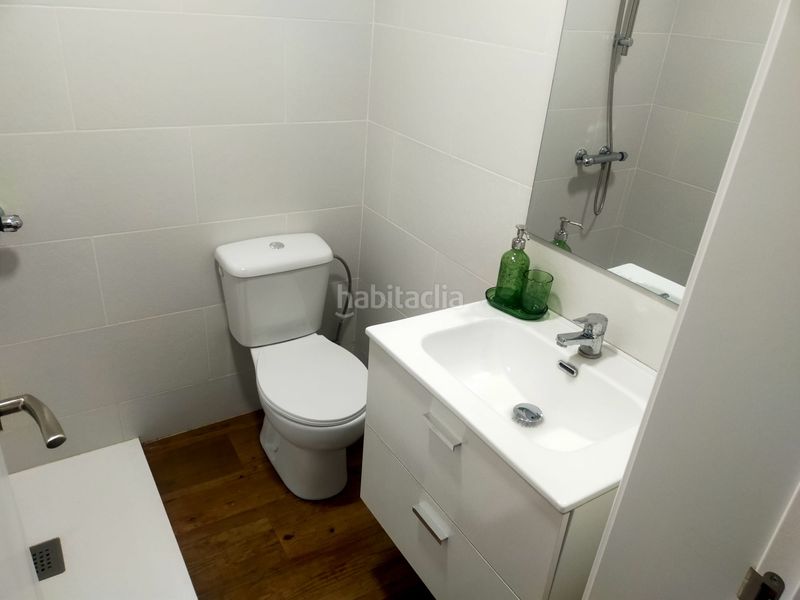 Foto b4ff2281-3d57-4e81-a8e4-c0ab19b6597a. Planta baixa a Lloreda Badalona
