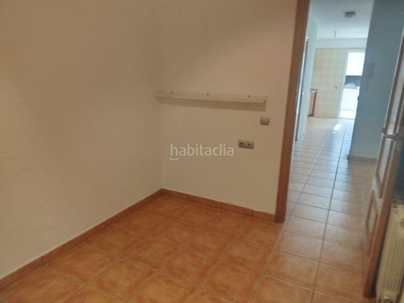Foto 163ab658-f104-4048-a982-b49c458edda7. Planta baixa amb calefacció a Centre Badalona