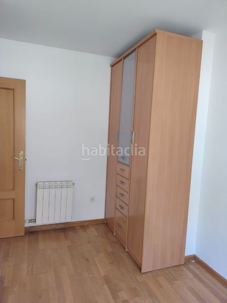 Foto 377bd94c-500a-4b55-9d8e-9683000f1449. Casa amb calefacció a Bufalà Badalona