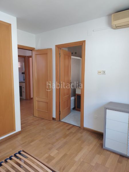 Foto 652e49fa-d3d0-4b73-b773-2c7bec45fcbb. Casa amb calefacció a Bufalà Badalona