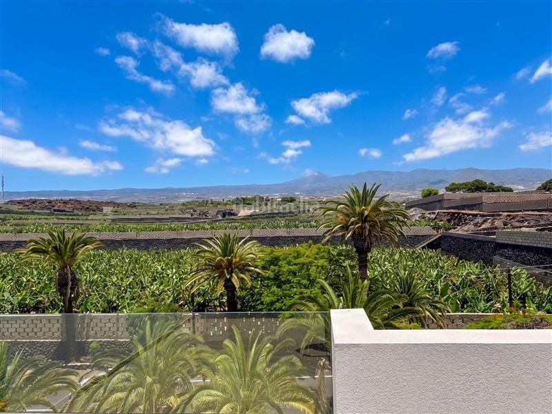 Foto d4a69396-f9ac-4d0e-bb44-3afa7991ef00. Casa adossada amb aparcament a Playa de San Juan Guía de Isora