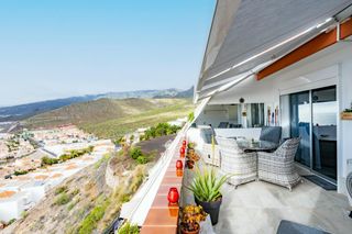 Apartament en Calle calle galicia 43. Moderno apartamento de 2 dormitorios con vistas al mar en costa
