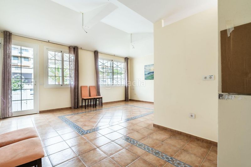 Foto 1193ad2f-421b-4c16-a896-9581f7bacd0d. Casa adossada amb aparcament a Palm - Mar Arona