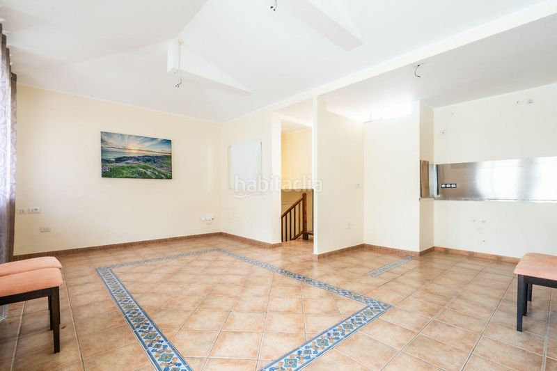 Foto 9269d3e4-7966-406a-bafe-f6bb9b797dd1. Casa adossada amb aparcament a Palm - Mar Arona