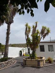 Affitto Casa in Playa de San Juan. Bungalow en alquiler larga o media temporada, piedra hincada