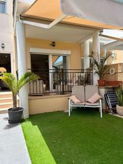 Casa adossada  Calle calle gaviota. Exclusivo adosado de 3 dormitorios con amplias terrazas y piscin