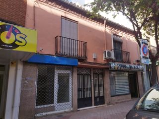 Building  Calle teniente ruiz. Edificio en venta