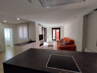 Rent Flat  Calle de santiago. Piso  calle santiago