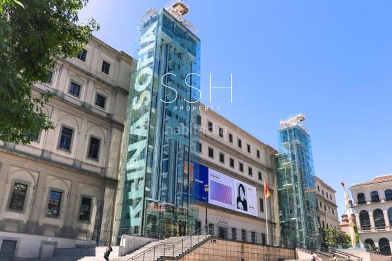 Foto bc10a81b-ae8f-473a-9eef-c1d57a9c2680. Edifici a Embajadores-Lavapiés Madrid