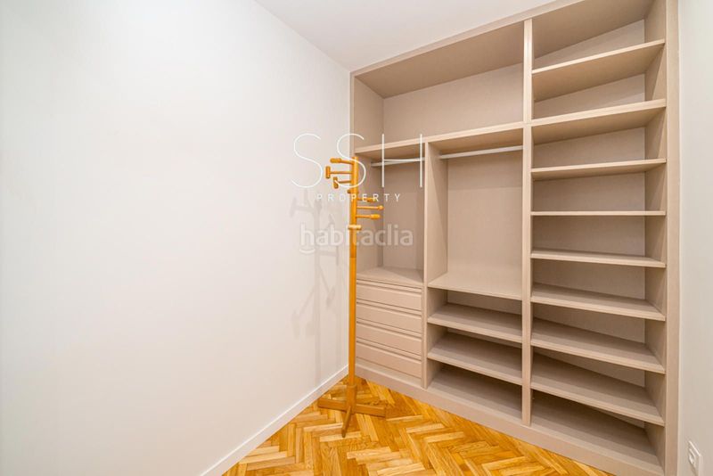Foto 15e36f01-028e-4139-b177-795f3adbe07b. Rent flat with heating parking in Arapiles Madrid