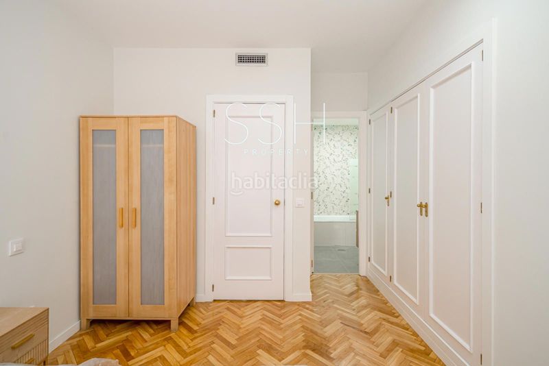 Foto 2ee79a88-aad8-4818-9aa4-70f3ae3d13ec. Rent flat with heating parking in Arapiles Madrid