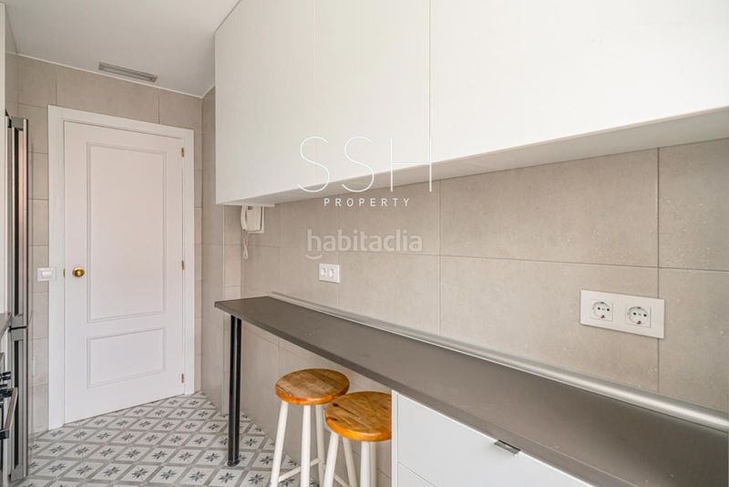 Foto 6107332d-766a-40a3-92b1-02fab5836d46. Rent flat with heating parking in Arapiles Madrid