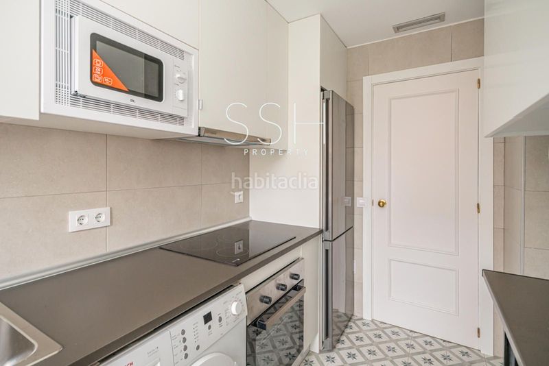 Foto eaedb4b4-c71d-4b67-b5b8-15e5e4253156. Rent flat with heating parking in Arapiles Madrid
