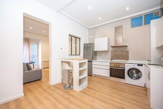 Rent Flat  José abascal. Moderno piso en chamberí