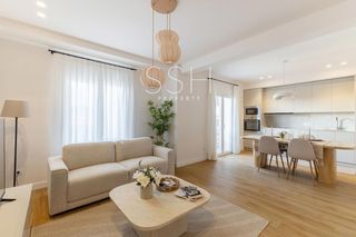 Appartamento  Povedilla. Magn�fica vivienda reformada en barrio de goya, salamanca