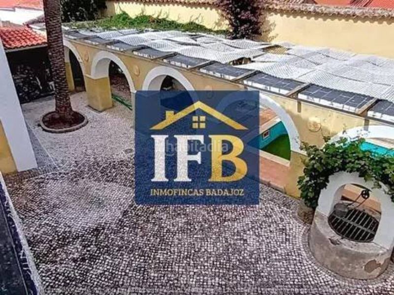 Foto efbd8499-e09e-41f8-b71e-5d86535410c8. Casa a Herreruela