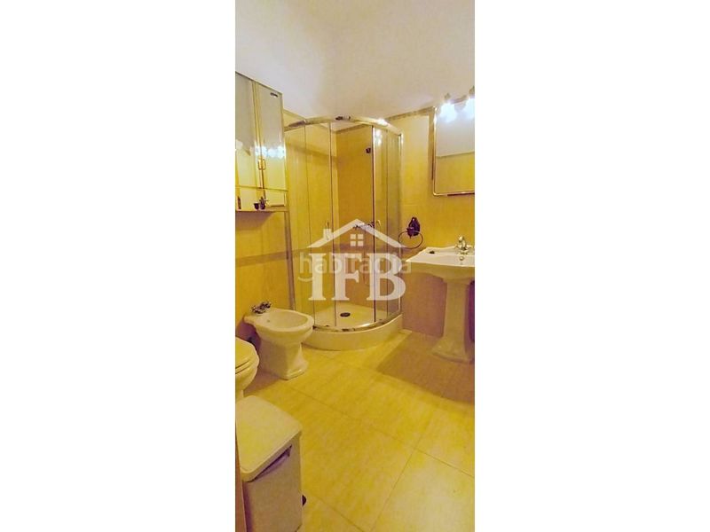 Foto 12321bf1-0ebb-4729-bd98-f061375965d2. Casa amb piscina a Herreruela