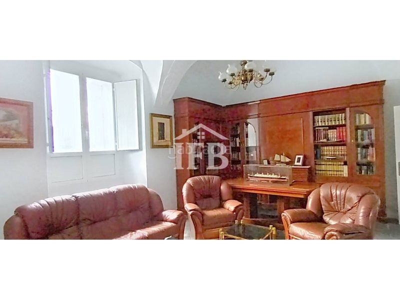 Foto fd864e31-4a9a-47e7-a0cf-add4214511f9. Casa amb piscina a Herreruela