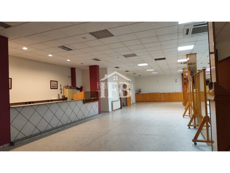 Foto 5492d4e7-30d8-49d2-8699-6bf54de0cead. Local comercial a Guadiana