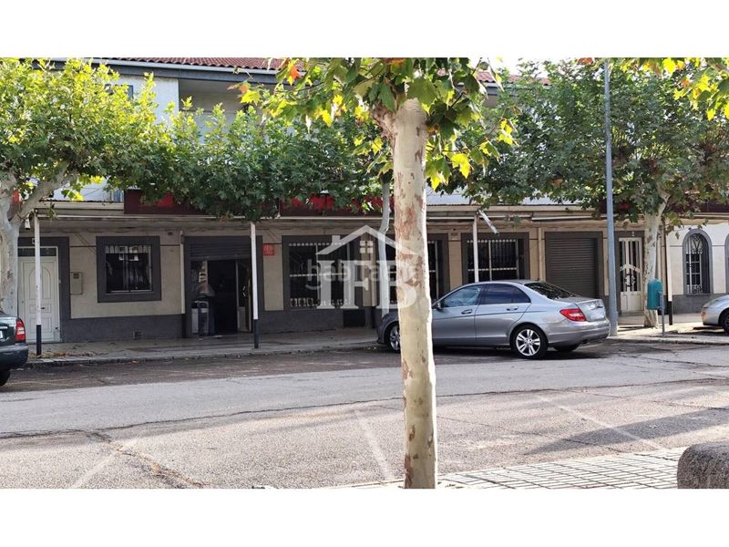 Foto e3effe86-ca67-4b3f-add4-128fe9c627f4. Local comercial a Guadiana